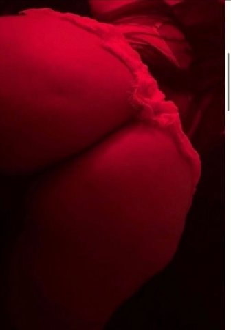Grace — Upscale Bombshell Female Escort for Sensual, Deep Tissue & Nuru Massage - 1