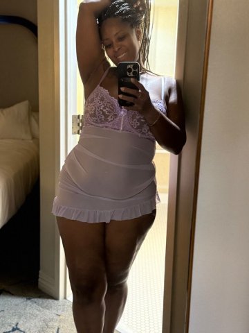Greenville Female Escort — Incall & Lunchtime Specials (12pm–5pm) - 1