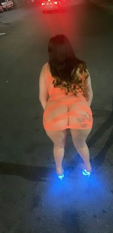 Visalia CA Slim Thick Latina Cum See About Me — Deep Throat & Fetish-Friendly - 1