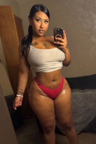 Rockford IL Escort at Hotels, Incall/Outcall & Car Fun - 1