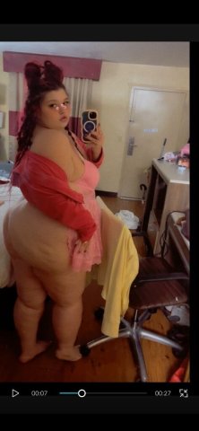 Eastern North Carolina Female Escort - 1