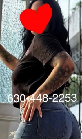 Your Favorite MILF (38) Incall — 38DD Natural Curvy - 1
