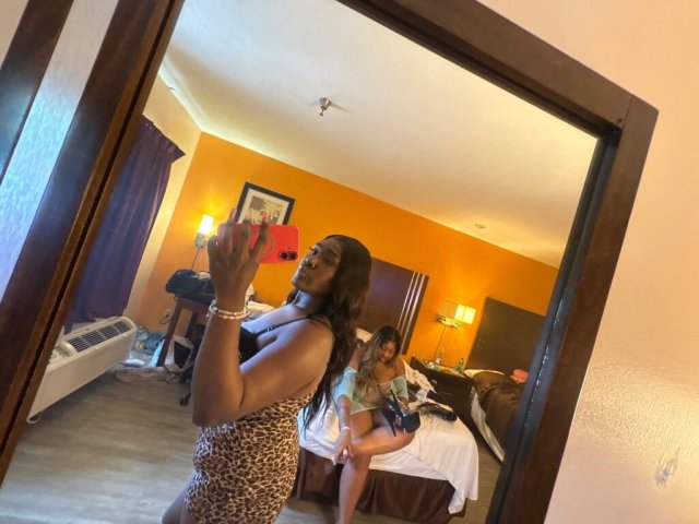 North Mississippi Female Escort — Incalls & Video Shows - 1