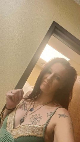 Wichita Kansas Long-Legged Female for Full Service Encounters - 1