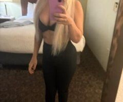 Palm Bay Petite Blonde Bombshell Female Escort — FaceTime verification - Image 3