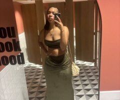 Chicago escorts - Chicago Female Escort — Outcalls Only