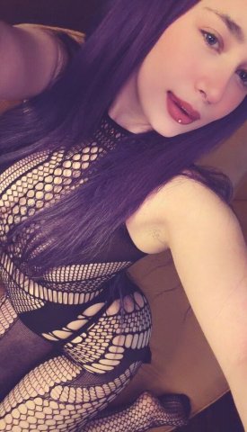 Seattle Female Escort — Video Chat Verification - 1