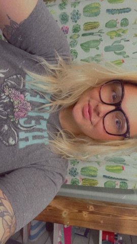 Pittsburgh Female Escort — Conversation & Laughter - 1