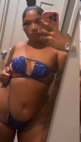 Long Island NY Female Escort — Fetish-friendly car dates, outcall & BJ - 1