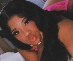 Portland OR Naughty Pink Playmate Escort — Hhr Rate Special - Image 9