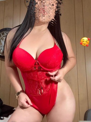 Alondra — Sexy Latina Colombiana (24) in Rosemont - 1