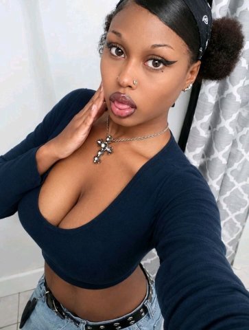 Petite Freak Escort — Orlando (20) - 1