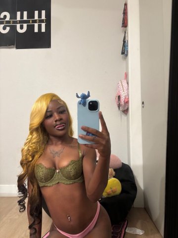 Santa Barbara Petite Fetish Spinner — Babydoll (4'11, 100lbs) + Outcalls - 1
