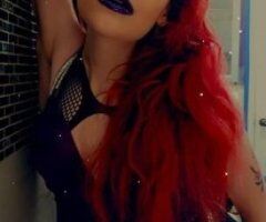Everett, WA Female Escort — Dom/Sub, Fetish-Friendly Outcalls - Image 2