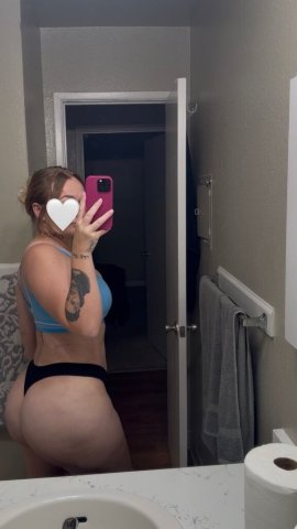 Stockton CA Facetime Shows + Sexy Content (Feet & Outfit Requests) - 1