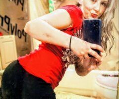 Galveston escorts - Galveston Saturday Night Life Female Escort — Party time, silky smooth skin, 36B tits