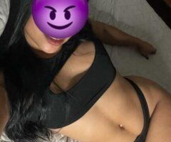 Mia (23) — Salem, Oregon Female Escort - Image 4