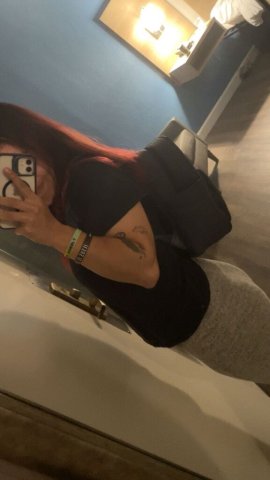 Tampa FL Outcall Female Escort — Throat Play (No Incalls) - 1