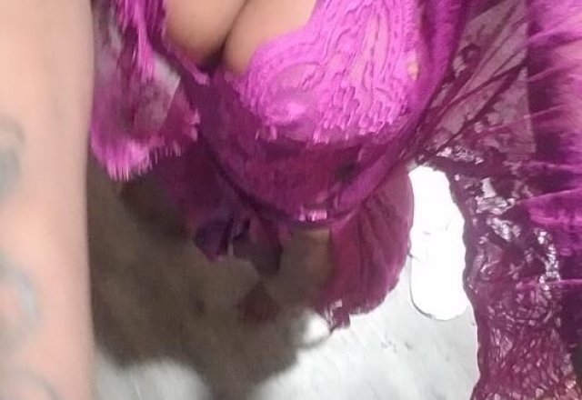 Coco (23) — Tampa Weekend Female Escort (BBJ, Incall/Car Date, Photos) - 1