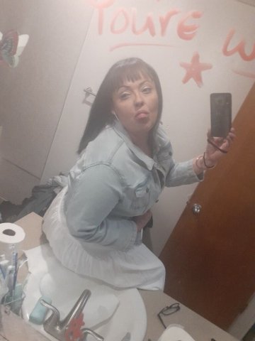 Portland OR Female Escort — Incall/Outcall Sessions (HH/FH pricing) - 1