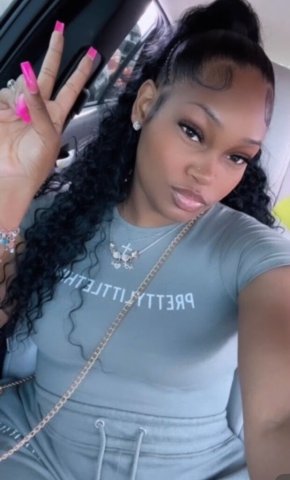 Pittsburgh Female Escort — Outcall/Incall, Car Date & Custom Content - 1