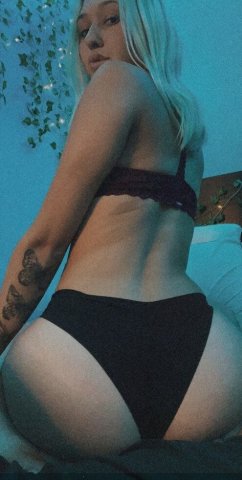 Queen Becky — Female Escort in Anchorage, AK (BBJ, Oral, Anal, Blowjob) - 1