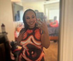 Diamond — Petite, Soft & Sensual Female Escort (In-call & Limited Out-call) - Image 2