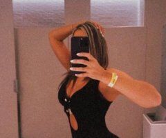 Petite Curvy Female Companion — Sensual Massage in Palm Springs - Image 3
