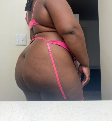 Squirter (23) — No games, outcall preferred - 1