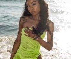 Petite brownskin baddie visiting Harrisburg — FaceTime shows + duos - Image 5