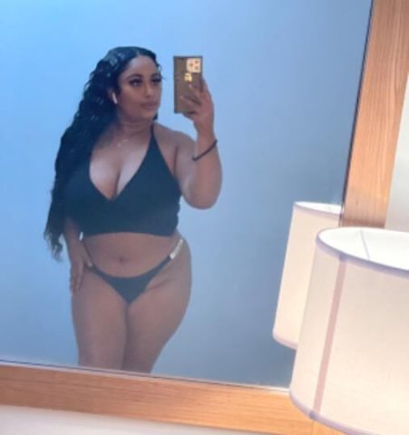 Albuquerque Uptown Mixed Latina Female Escort — Thick Petite (36 DDD) - 1