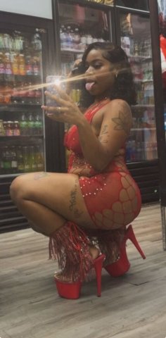 Austin, TX Female Escort — $100 incall specials - 1