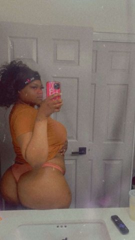 San Antonio Outcall Female Escort — Tight & Wet, Juicy Chocolate Playmate - 1