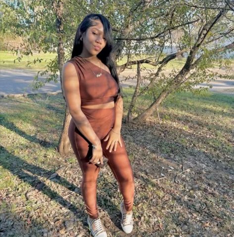 Del Rio TX Female Escort — Quick Visit, 1 or 2 Hours - 1