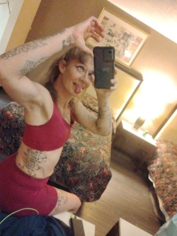 Columbus OH Female Escort — Specials - 1