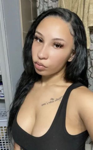 Macon, Georgia Outcalls Only Female Escort — Upscale Beauty & Private Escape - 1