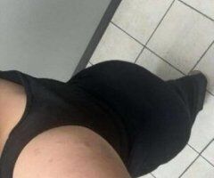 Rockford escorts - Rockford, Illinois 2 Girl Special — Sexy Thick Wet Latina (25)