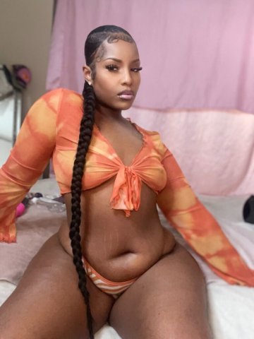 Upscale Ebony Vyxen — Snapchat Verification & Private Incall - 1