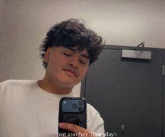 Minneapolis / St. Paul escorts - i am a bottom seeking a dad who is willing to have some fun i can travel whenever