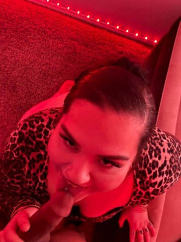 Early Bird Special in Killeen — Thick Juicy Hispanic Escort (25) - 1