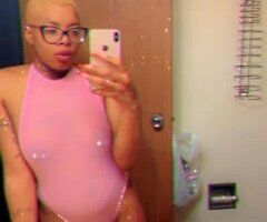 St. Louis escorts - St. Louis Female Escort — BBJ or BJ (today only)