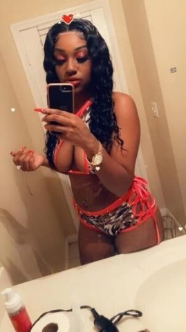Roswell/Carlsbad NM Squirt Queen Wet Dick Pleaser Companion (24) - 1