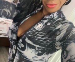 Chanel — Female Escort for Time - Image 10