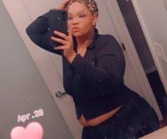 Erica (32) — Curvy Female Escort in Pensacola - Image 4