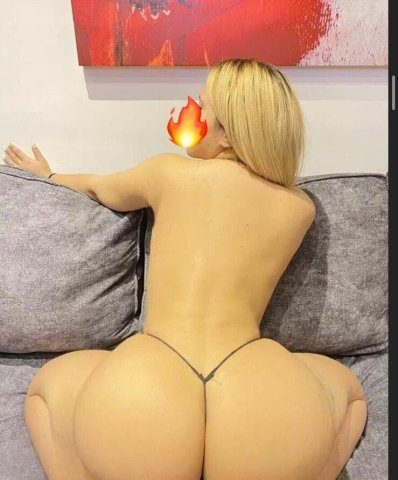 Bronx Hotel GFE & 4-Hands Session (Incall Only)  - 1