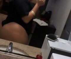 Bakersfield Female Escort — Honeypun escort with car dates/outcalls - Image 2