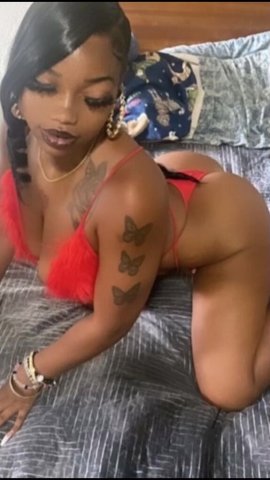 Lancaster Palmdale CA Female Escort — Creamy wet pussy, incalls & outcalls - 1