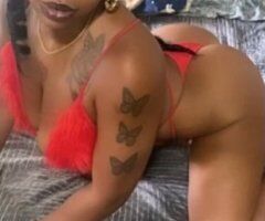 Palmdale/Lancaster escorts - Lancaster Palmdale CA Female Escort — Creamy wet pussy, incalls & outcalls