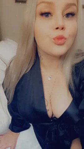 Blonde Beauty (German) — Outcall Only in Perry, Warner Robins & Cordele - 1
