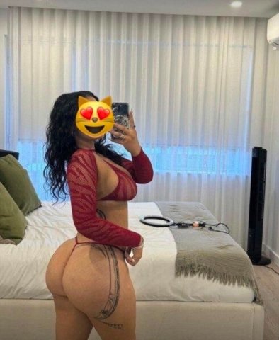 Akron/Canton Latina Escort — Incall services (big ass, BBJ, anal, body rubs) - 1